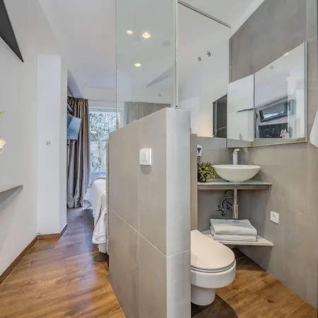 Versi & Note Luxury Gostinjska kuća 4*