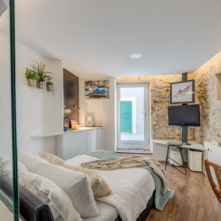 Versi & Note Luxury سبليت