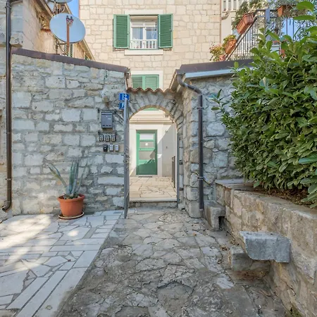 Versi & Note Luxury سبليت