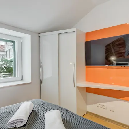 Versi & Note Luxury سبليت